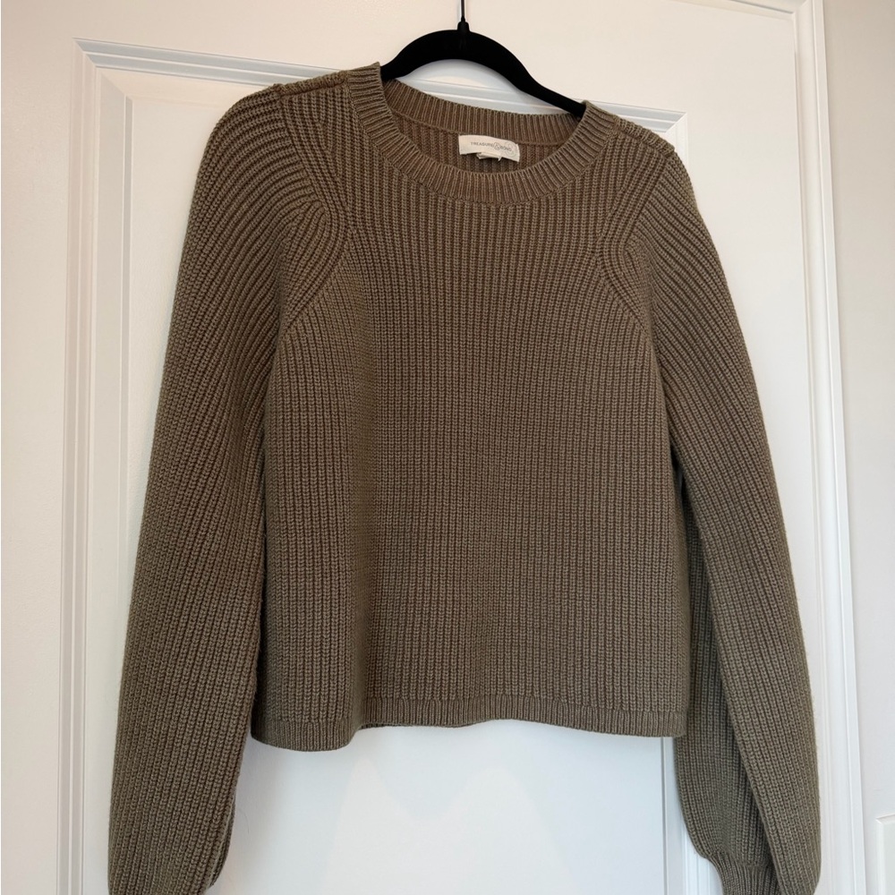 Treasure & Bond Cropped Crewneck Sweater